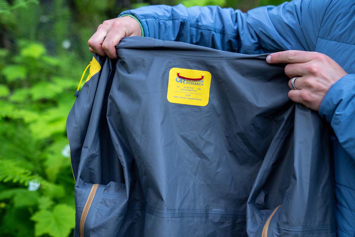 Rain Jacket Construction 2L vs. 2.5L vs. 3L Switchback Travel